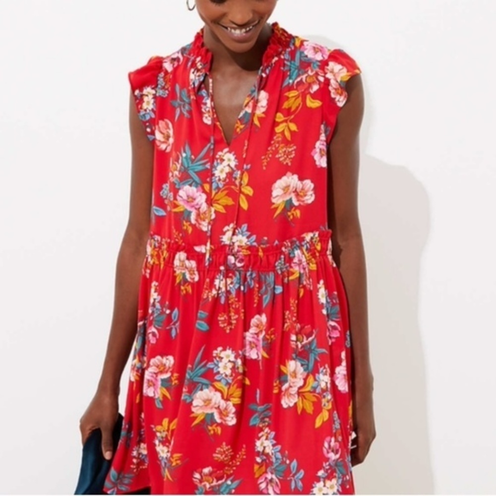 NWT LOFT - Red Floral Tie neck smocked swing dress Size Small Lovely